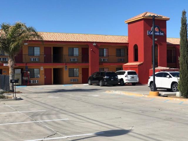 California Inn Hotel And Suites Adelanto Us 395 Kültér fotó